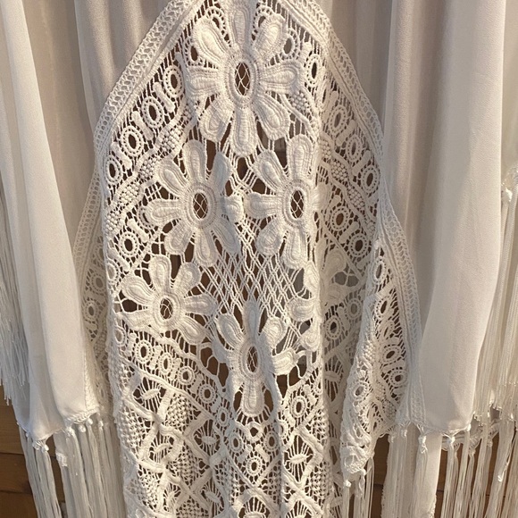 Torrid White Crochet Lace-Trimmed Kimono Cover-up Size 1-2 (XL XXL) - Picture 4 of 5